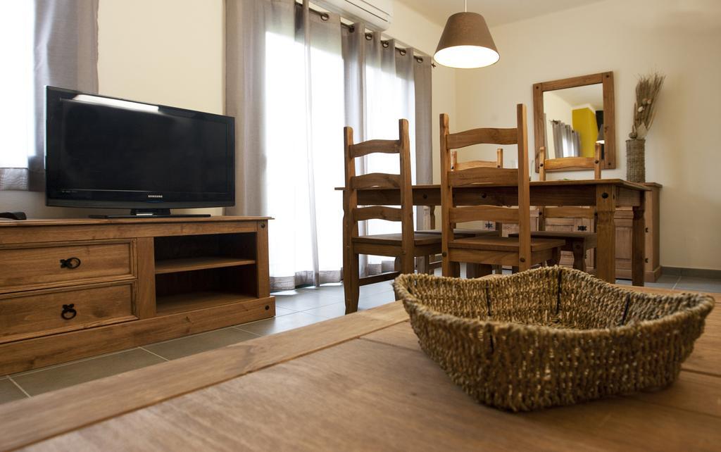 Apartaments Rural Montseny Гуальба-де-Дальт Экстерьер фото